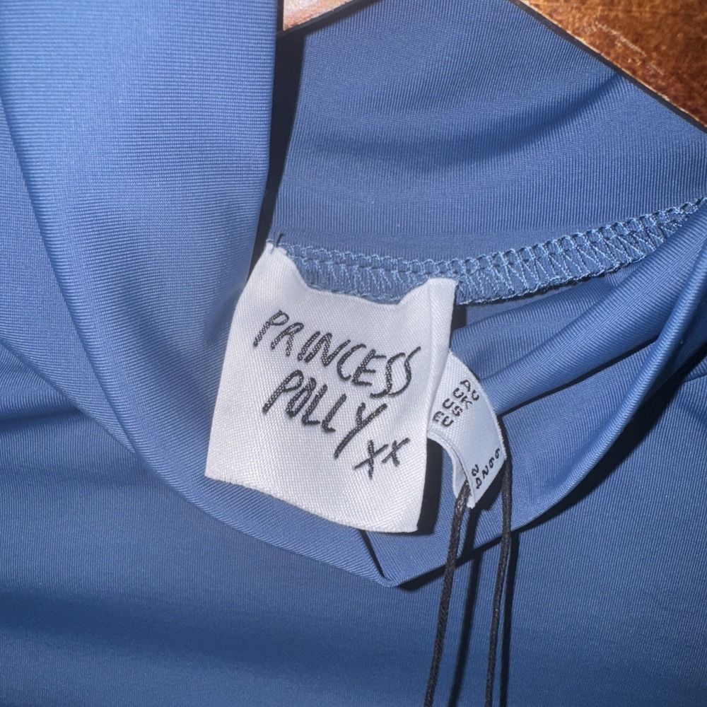Princess Polly Navy Long Sleeve Turtleneck Top Soft Fit Sz 2 MSRP $46 Thumbholes - Picture 9 of 12